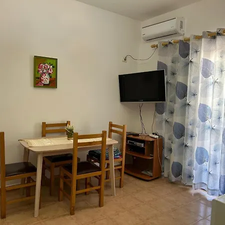 Golem House Luli Apartment *