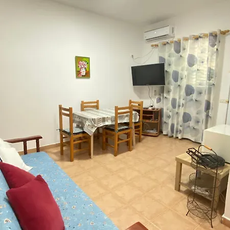House Luli Golem (Tirana)